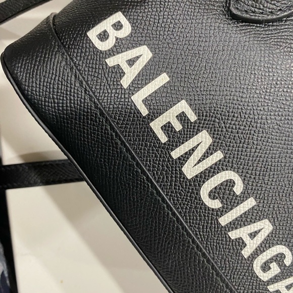 ***SOLD*** Balenciaga Ville XXS top handle - Picture 6 of 8
